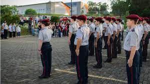 TOTAL RETROCESSO': Políticos de MT se manifestam contra o fim de escolas cívico-militares