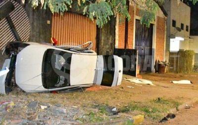 TRAGÉDIA NA PISTA: Homem foge da PM em picape, bate em Gol e mata 2 crianças