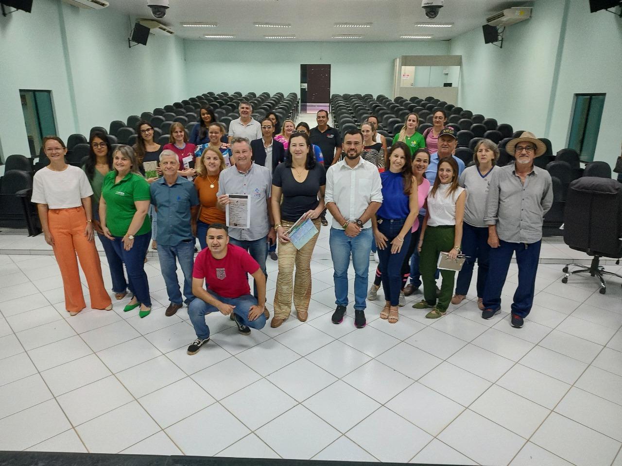 Prefeitura Municipal de Querência realiza reunião para decidir calendário de eventos da cidade