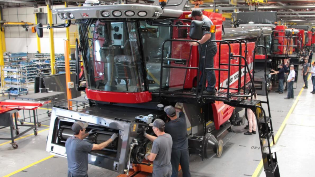 DESTAQUEMetalúrgicos da AGCO de Santa Rosa aprovam “Lay Off” e produção deve “parar” de 2 à 3 meses