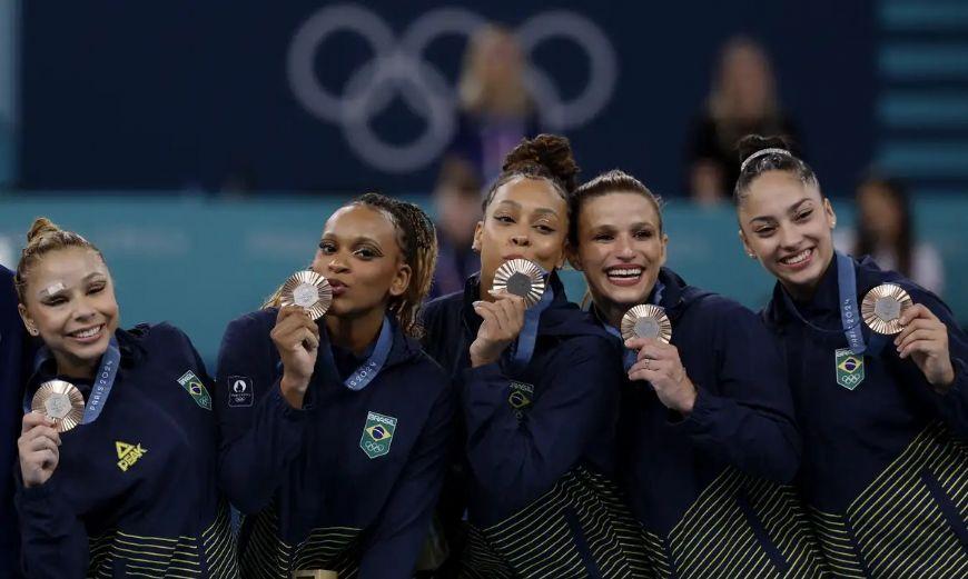 VÍDEO: equipe feminina conquista bronze na ginástica artística em Paris