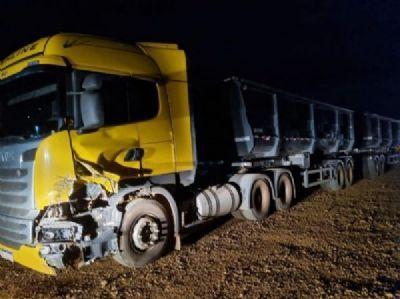 Motorista de carro de passeio morre após colisão frontal com bi trem na BR-158