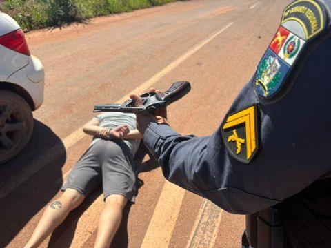 Marido agride e ameaça esposa com arma de fogo em Vila Rica (MT), tenta fugir mas é preso pela PM