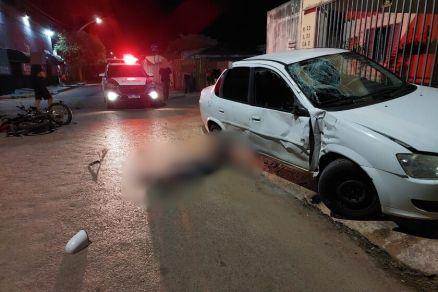 Dois jovens morrem em acidente entre carro e moto em MT