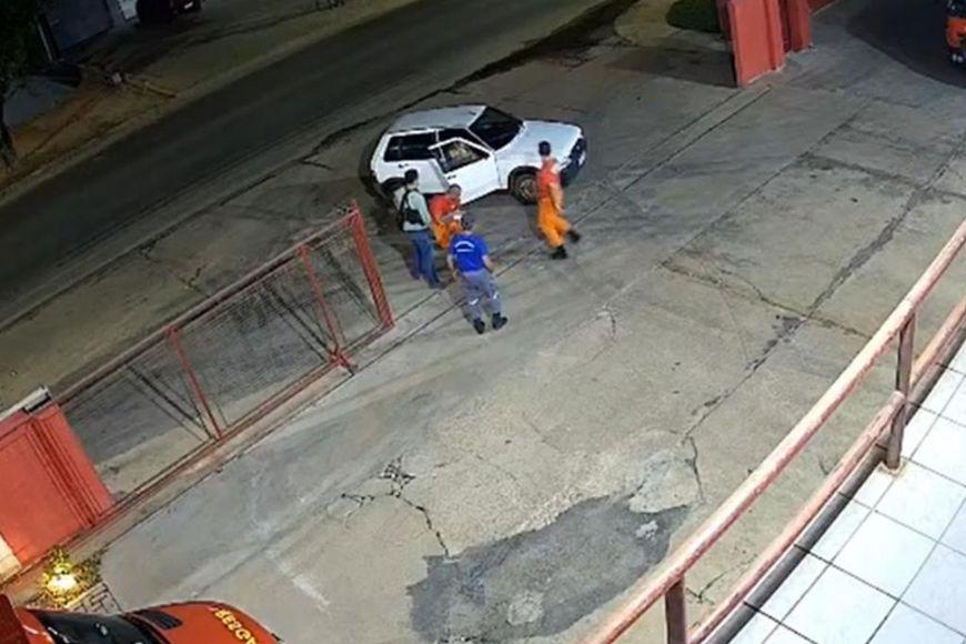 Família busca socorro no quartel e bombeiros salvam recém-nascida engasgada