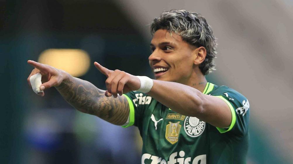 Palmeiras vende Richard Ríos ao Benfica por R$ 194 milhões