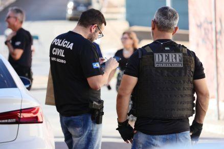 Polícia 