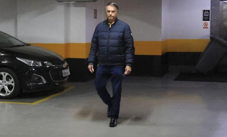 Defesa de Bolsonaro diz que foi surpreendida com prisão domiciliar e afirma que vai apresentar recurso