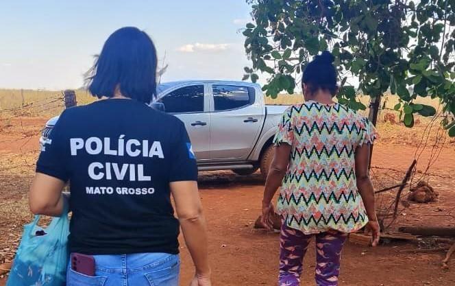 Foragida por tráfico de drogas é localizada e presa em Porto Alegre do Norte (MT) após denúncia de violência doméstica