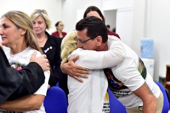 Pai e marido das vítimas sobre pena de 225 anos para assassino: “O juiz foi certeiro, a Justiça foi feita