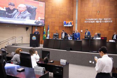Deputados aprovam Lei de Diretrizes Orçamentárias para 2026