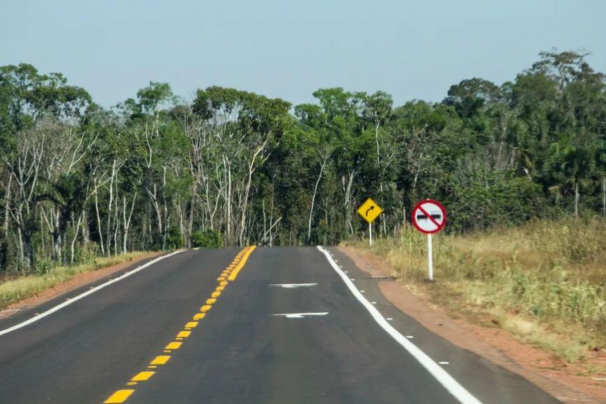 Governo de MT assina concessões de mais de 900 km de rodovias com investimento privado de R$ 3,6 bilhões