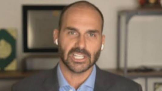 Após ligação Trump-Lula, Eduardo Bolsonaro retoma ataques a Moraes, Justiça e aliados