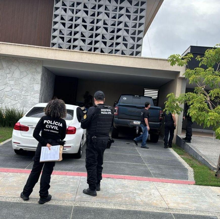 Polícia cumpre novos mandados em operação contra fraudes milionárias em licitações públicas