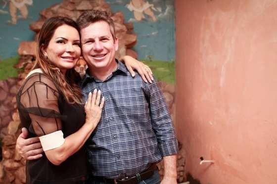 Mauro Mendes viaja a São Paulo para acompanhar internação de Virginia