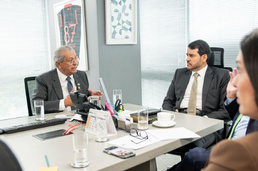 Senadores de MT articulam criação do SUS do Campo para atender pequeno produtor