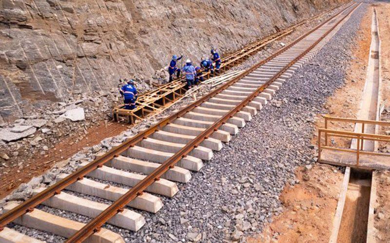 Impasse com indígenas trava trecho e pode atrasar ferrovia até Água Boa (MT)