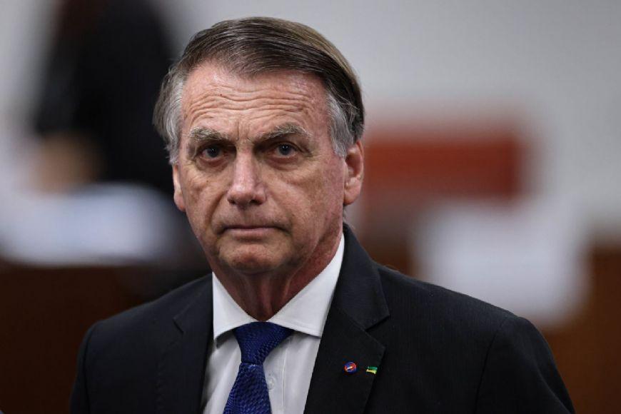 Moraes autoriza prisão domiciliar para Jair Bolsonaro por 90 dias