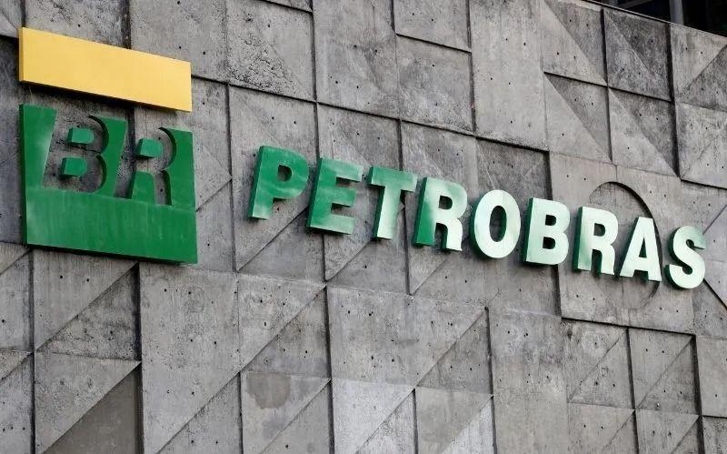 Petrobras estuda fazer Brasil autossuficiente em diesel em até 5 anos