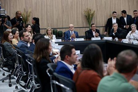 Pivetta lança pacote de medidas contra o feminicídio e amplia delegacias 24h