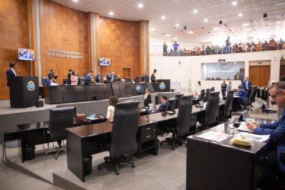 Deputados aprovam projeto de lei do Governo para diminuir custo do diesel e manter congelamento do Fethab