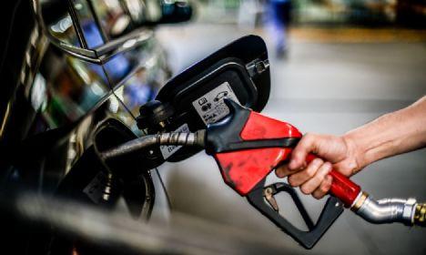 Petrobras corrige informação sobre preço da gasolina A para distribuidoras