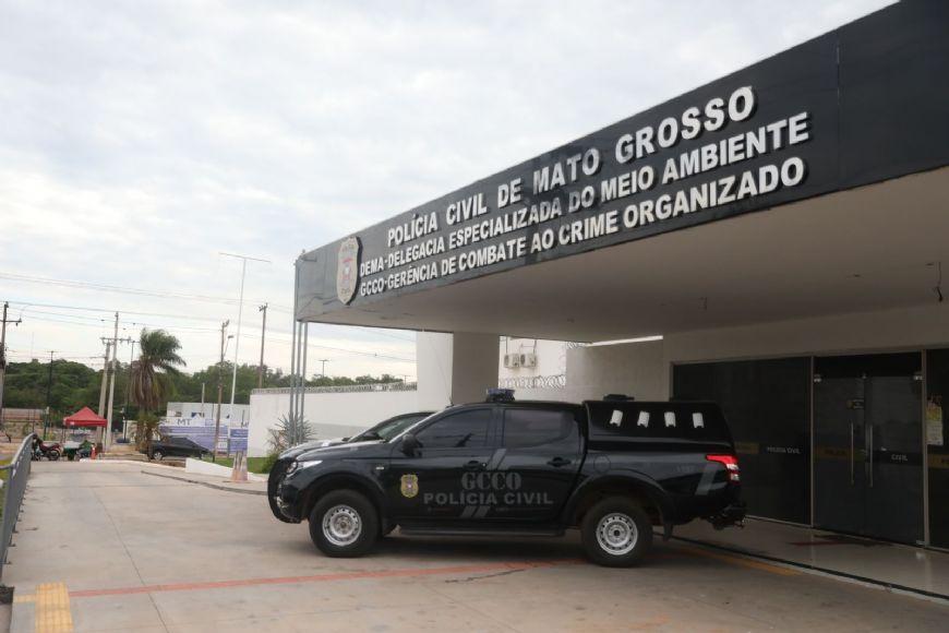 Traição dentro do presídio: servidores são alvos de operação por facilitar entrada de celulares para facção